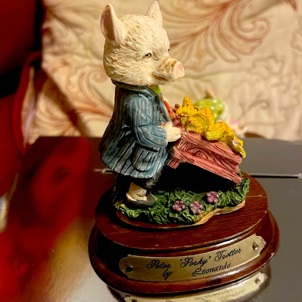 Rare: Heritage Mint 1989 Leonardo Little Nook Village Peter Trotter Figurines